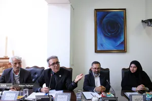 نشست راه اندازی مرکز تخصصی مرمت دانشگاه آزاد واحد استاد فرشچیان