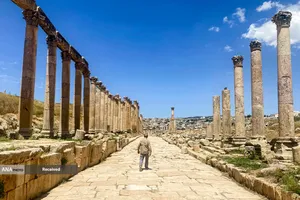 جنگ خاورمیانه گردشگری در پترا اردن را ویران کرد، مکان&zwnj;ها را خالی گذاشت و مردم محلی با کاهش شدید درآمد مواجه شدند.