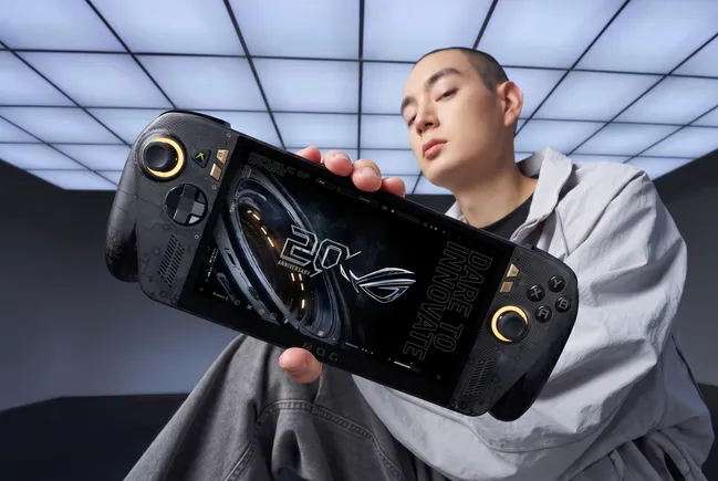 کنسول دستی ROG Xbox Ally X۲۰ با بدنه شفاف و جوی‌استیک‌های مغناطیسی رونمایی شد