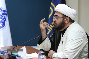 حجت الاسلام مهدی عامری شهرابی استاد حوزه علمیه تهران در نشست علمی بازخوانی الهیاتِ انتقام و خون&zwnj;خواهی در تاریخ اسلام و انقلاب اسلامی