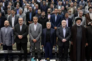 آئین بزرگداشت مقام استاد و سرآمدان آموزشی