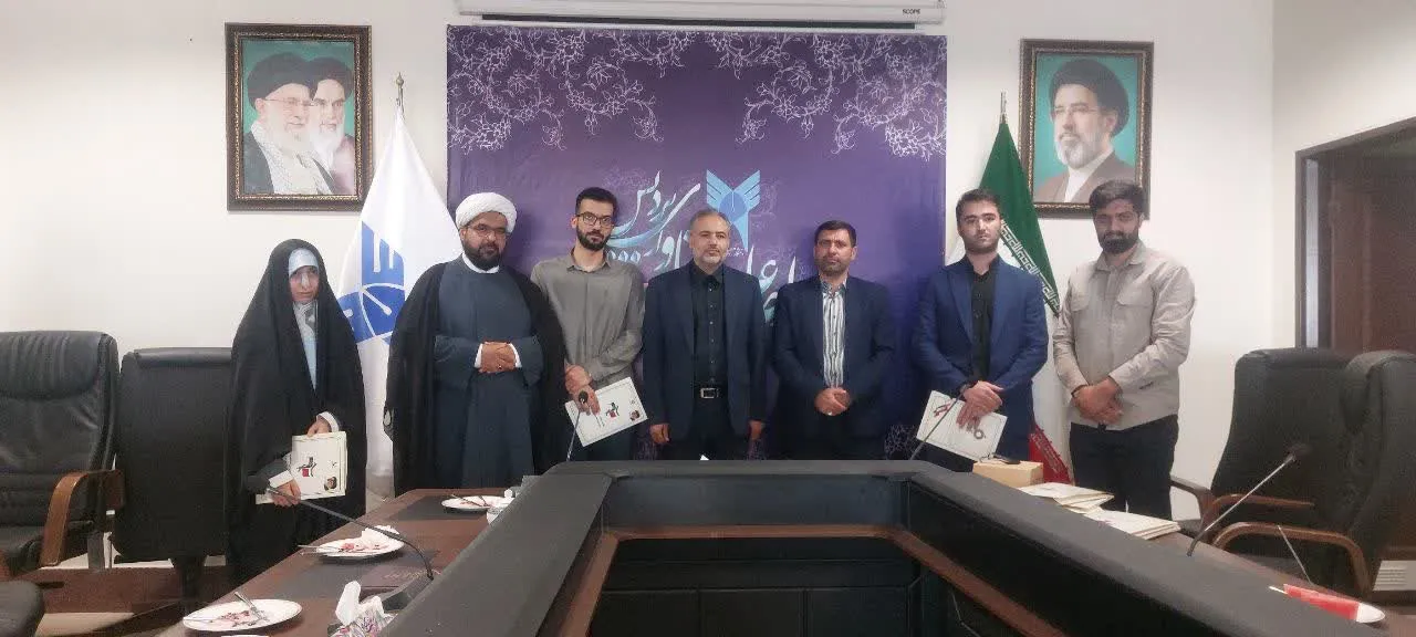 تجلیل از دانشجویان