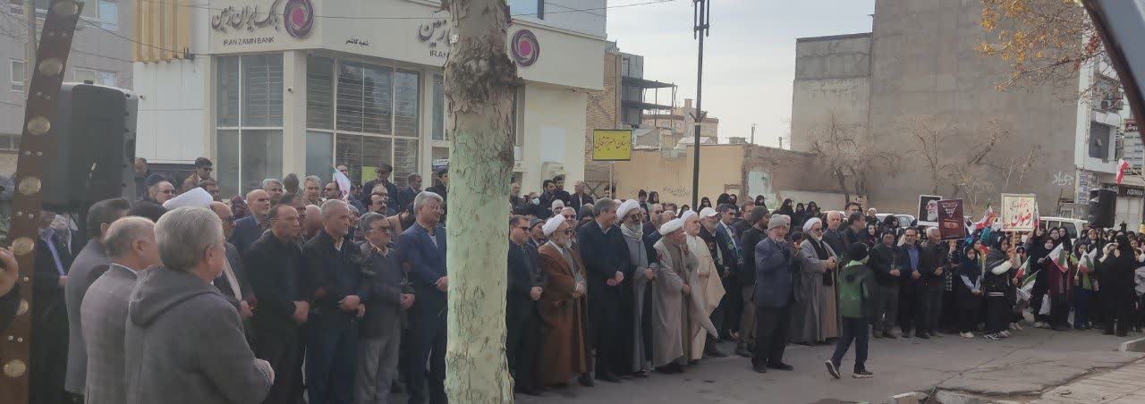 ایران سراسر صحنه جشن و همبستگی؛ فجر انقلاب در استان‌ها درخشید