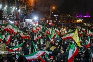 اجتماع مردمی در حمایت از رزمندگان اسلام_میدان انقلاب
