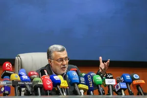 نشست خبری محمدرضا ظفرقندی، وزیر بهداشت، درمان و آموزش پزشکی