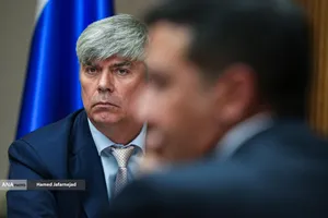 مسئولان بورس بین المللی سن&zwnj;پترزبورگ روسیه