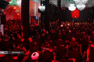 عزاداری شب های محرم در هیأت ریحانه النبی