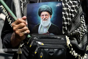 تشییع پیکر مطهر آقای شهید ایران و خانواده ایشان در مشهد