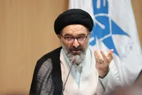 خروج از دلاریزه بودن پول و اقتصاد درخواست ملت از مسئولان