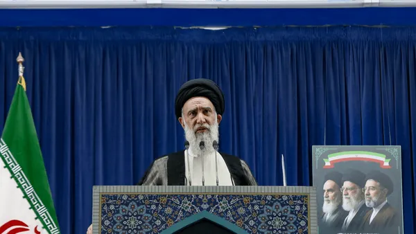 امام جمعه اصفهان
