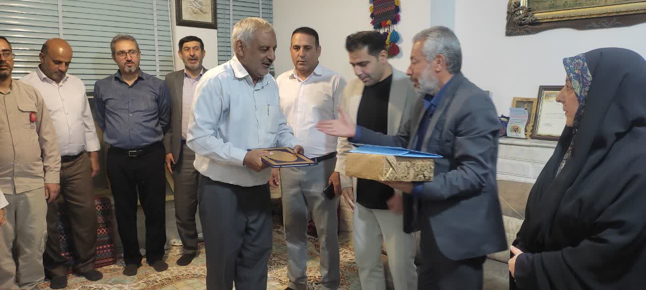 بازخوانی روایت لحظات تاریخی آزادسازی خرمشهر؛ ماجرای تهییه تصاوری از مسجد جامع زیر آتش مستقیم دشمن