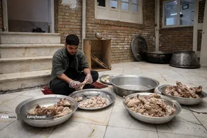  نوجوانانِ جبهه&zwnj; پشت خط