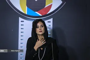 پریناز ایزدیار بازیگر سینما