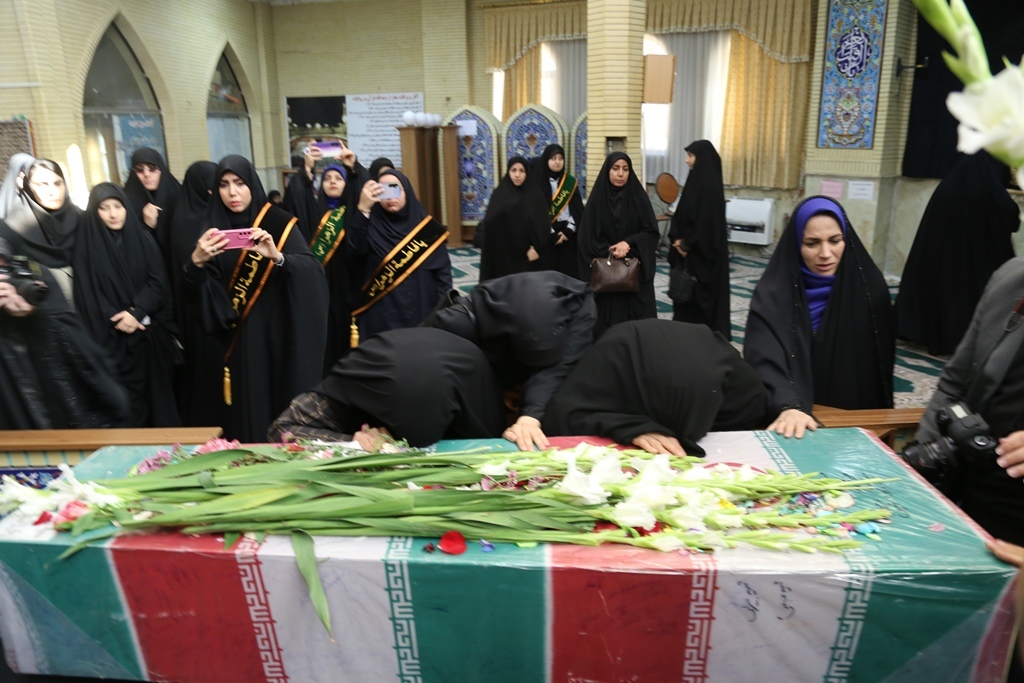 استقبال از شهید گمنام