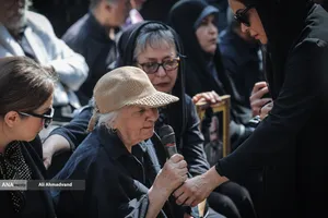 تشییع پیکر زنده&zwnj;یاد &laquo;اکبر عبدی&raquo;