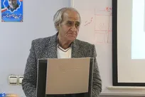 مسن‌ترین دانشجوی دانشگاه آزاد اسلامی از رساله دکتری خود دفاع کرد