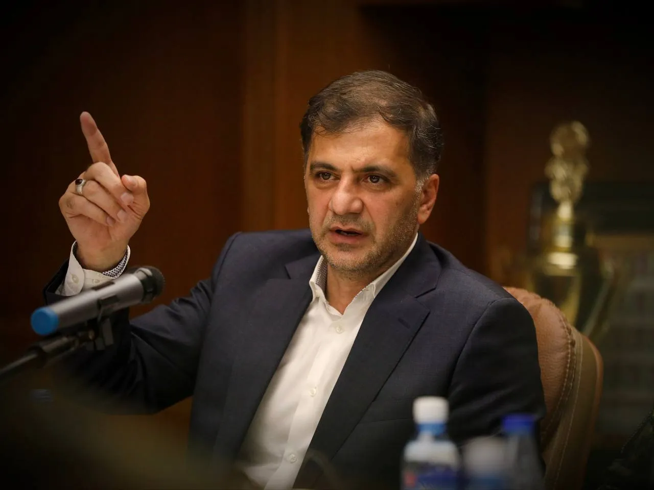 حجت کریمی
