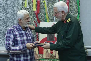 رونمایی کتاب &laquo;تو عاشق شدی&raquo; مجموعه خاطرات شفاهی سردار سیروس صابری از راویان دوران دفاع مقدس و جانشین فرماندهی سپاه تهران بزرگ و گلعلی بابایی