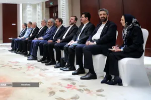 دیدار نخست وزیر پاکستان با مسعود پزشکیان رییس جمهور