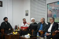 پزشکیان: مسجد کانون شکل‌گیری نوعی «حکمرانی محلی» است