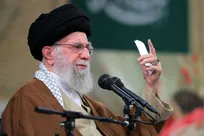 از نقد مفهومی تا تثبیت بازدارندگی راهبردی/ تبیین تطبیقی دو موضع رهبر انقلاب اسلامی درباره نظم جهانی