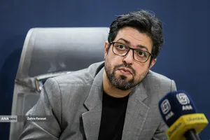 نخستین نشست از سلسله نشست&zwnj;های علمی &laquo;رسانه و تبدیل حماسه تشییع به گفتمان مقاومت&raquo;
