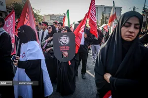 تشییع پیکر مطهر آقای شهید ایران و خانواده ایشان -۱
