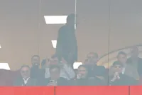 حضور عضو هیات مدیره محروم استقلال در ورزشگاه/ نظری جویباری: دوست داشتیم دربی در مشهد یا شیراز باشد+فیلم