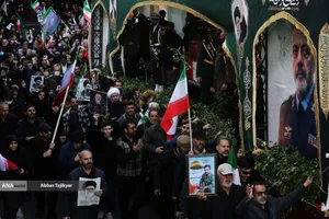 تشییع شهدای &laquo;جنگ رمضان&raquo;