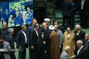 تقدیم لایحه بودجه ۱۴۰۵ توسط رئیس جمهور به مجلس