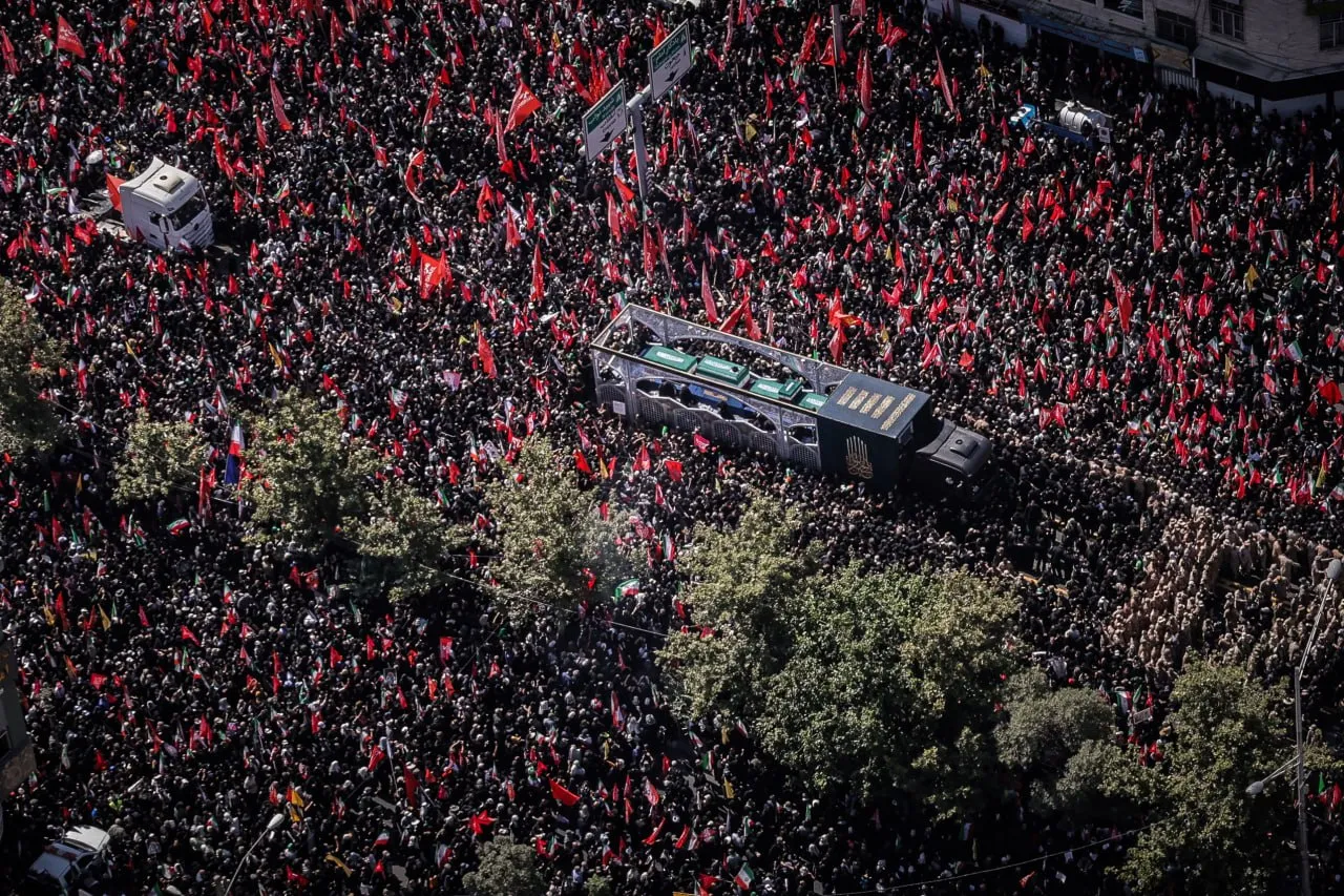 رهبر شهید