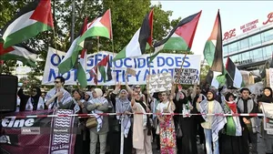 تظاهرات ده&zwnj;ها هزار نفر در برلین علیه حمایت آلمان از اسرائیل