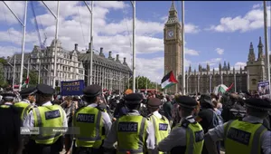 دستگیری 365 نفر از حامیان فلسطین توسط پلیس لندن