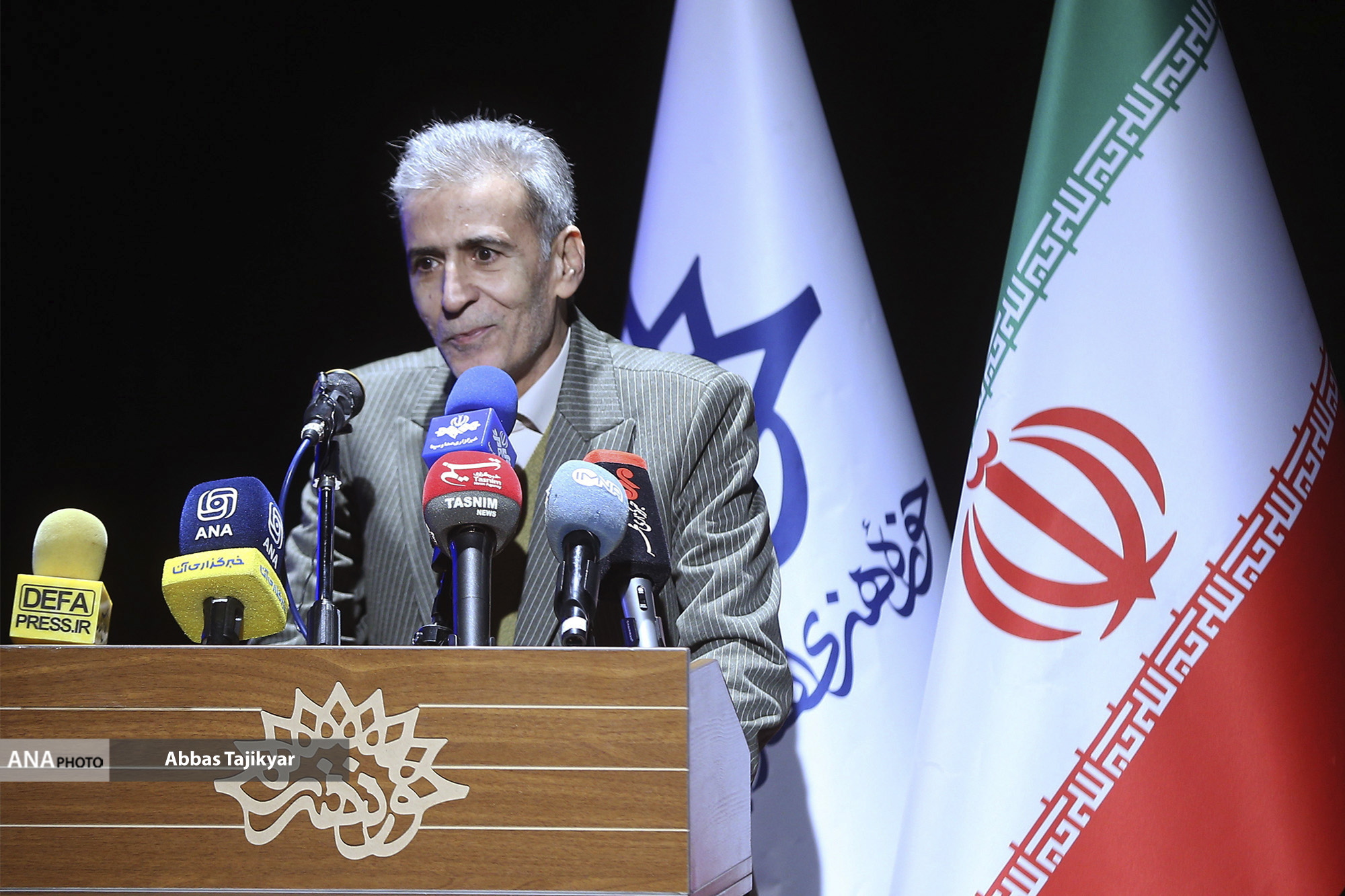 «قندیل» رونمایی شد/ وزیر اطلاعات: قوم کُرد همواره ضامن استقلال ایران بوده است