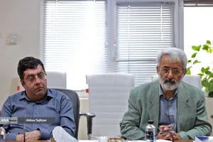 نشست علمی بازخوانی الهیاتِ انتقام و خون&zwnj;خواهی در تاریخ اسلام و انقلاب اسلامی