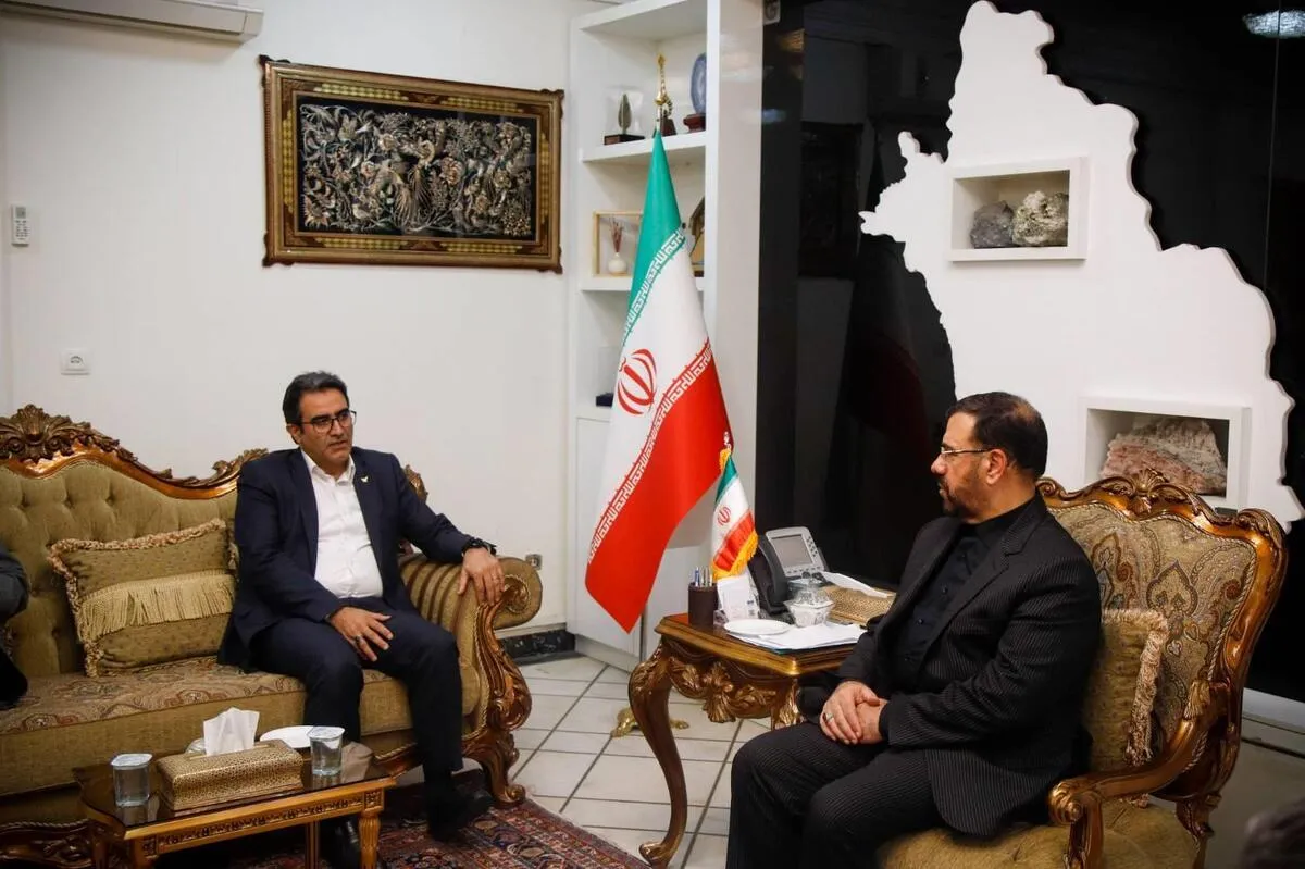 استان فارس ظرفیت تبدیل شدن به محور پستی جنوب کشور را دارد
