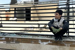 در پی تجاوز جنایتکاران آمریکایی-صهیونی به مناطق مسکونی اصفهان، گروه های جهادی از لحظات ابتدایی وقوع این جنایت، در کنار امدادگران مشغول خدمت رسانی، آواربرداری و بازسازی منازل آسیب دیده مردم هستند.