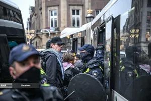 تجمع ۲۵۰ هزار نفری در هلند علیه رژیم صهیونیستی