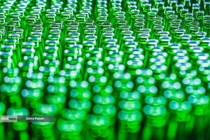 کارخانه شیشه