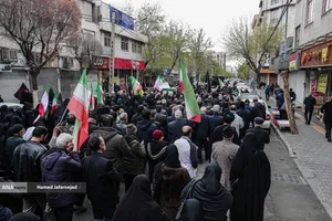 تشییع پیکر ام البنین تهران مادر شهیدان افراسیابی با حضور گسترده مردم انقلابی و شهیدپرور خیابان نبرد- پیروزی