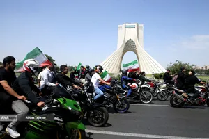 رژه بزرگ موتور سواران جان فدا در تهران