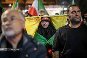 اجتماع مردمی در حمایت از رزمندگان اسلام