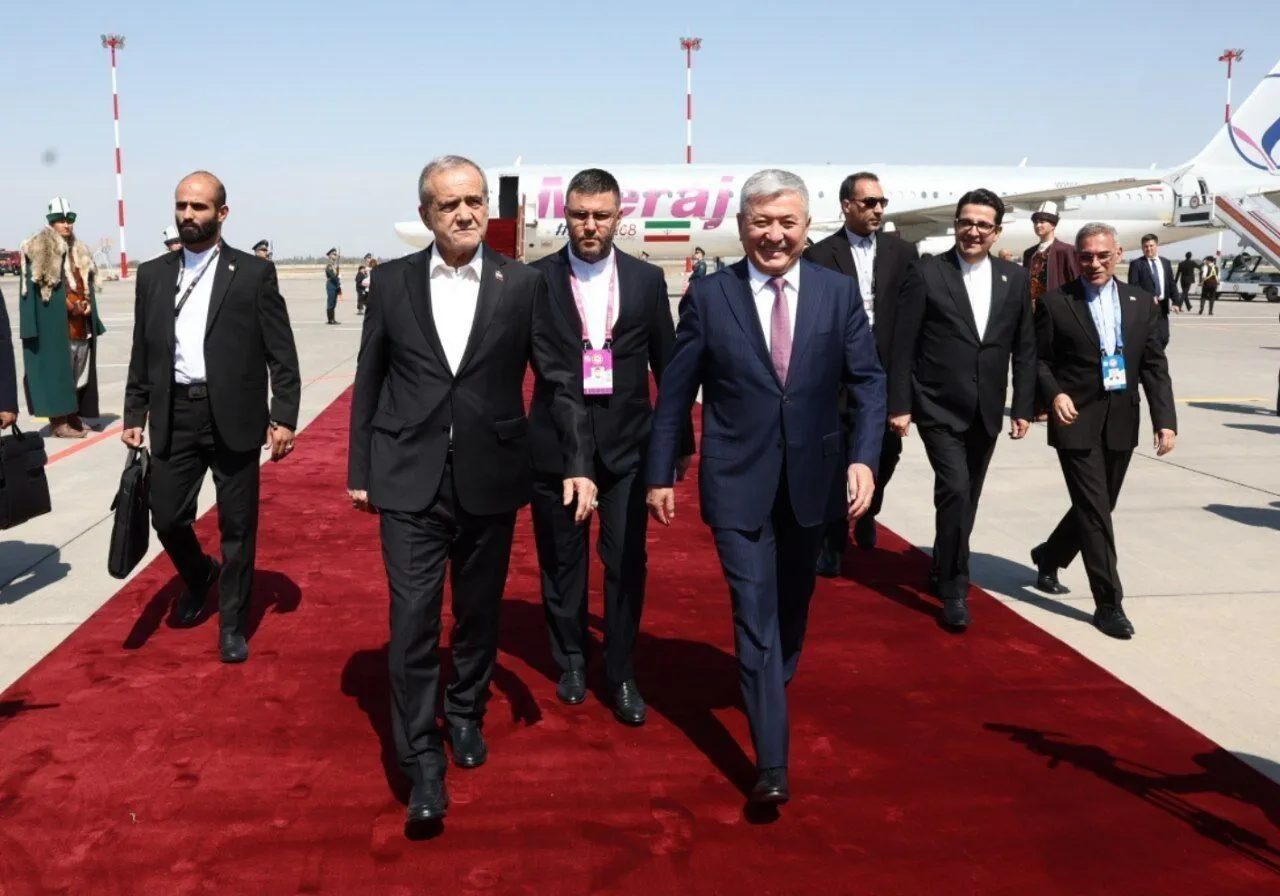 مسعود پزشکیان
رئیس جمهور
بیشکک قرقیزستان