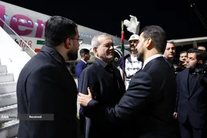 استقبال رسمی از پیکر مطهر امام شهید در عراق با حضور رییس جمهور