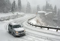 بارش برف و باران در ۲۶ استان؛ چند محور مواصلاتی کشور مسدود شد