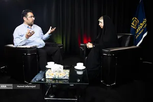 گفت و گو با الهام عابدینی خبرنگار و مجری تلویزیون