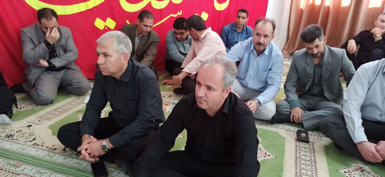 باید معنای واقعی «هیهات منا الذله» را در تمام لحظات خود جاری کنیم باید معنای واقعی «هیهات منا الذله» را در تمام لحظات خود جاری کنیم