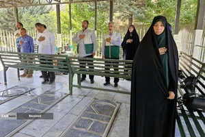 دیدار خادمیاران و یاوران رضوی با خانواده شهدا