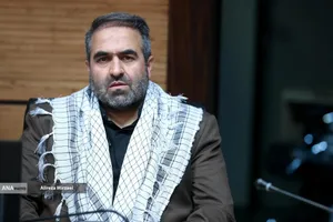 نشست جمعی از بسیجیان با بیژن رنجبر رئیس دانشگاه آزاد اسلامی