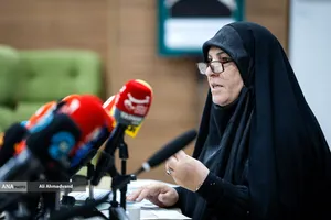 فریده اولادقباد معاون تعاون و امور اجتماعی و رئیس قرارگاه جنگ رمضان بنیاد شهید